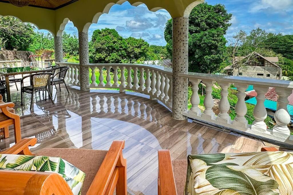La Villa Hortensia 3 - 8 Personnes La Digue Exterior foto