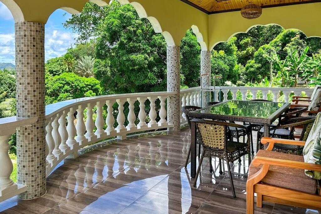 La Villa Hortensia 3 - 8 Personnes La Digue Exterior foto